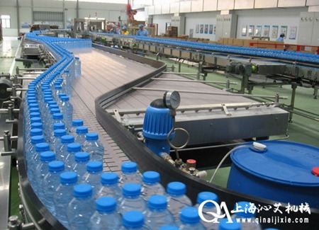 鏈板輸送機的優(yōu)質實用才能保證生產(chǎn)線的高效 鏈板輸送機的優(yōu)質實用才能保證生產(chǎn)線的高效